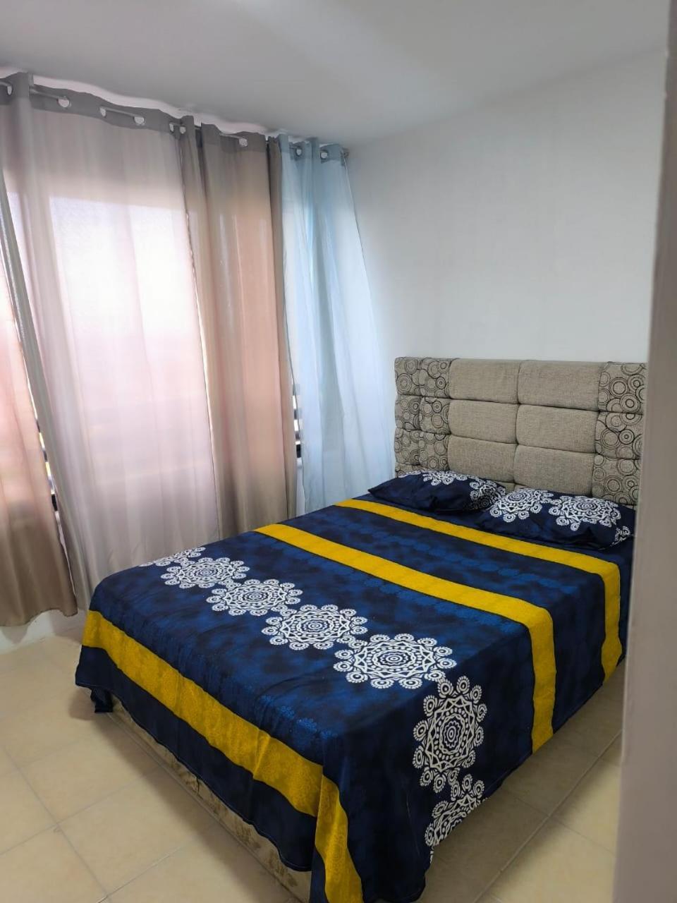 Resisencia Orca Apartment Maiquetia Bagian luar foto